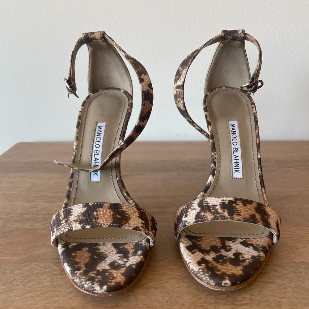 Like New Manolo Blahnik Chaos 90mm Sandal Heel